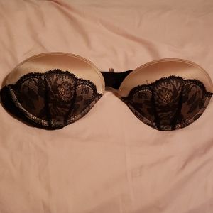 34B VERY SEXY VICTORIA'S SECRET strapless bra